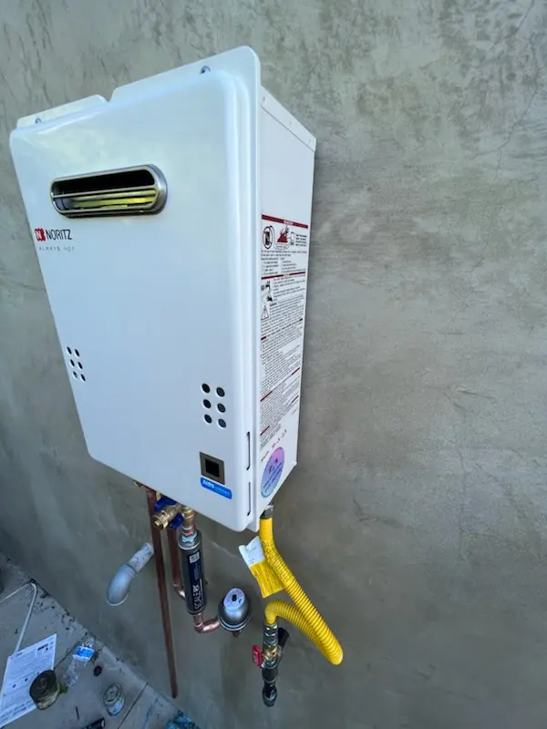 Tankless water heater installation for Paradise homes